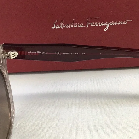 SALVATORE FERRAGAMO CAT EYE LADIES SUNGLASSES.
